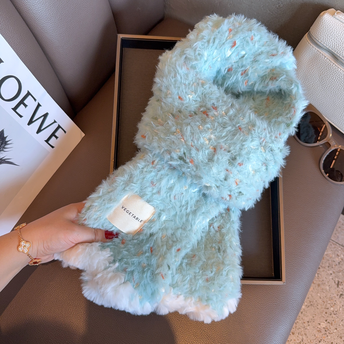 软糯针织围巾女冬加厚保暖百搭