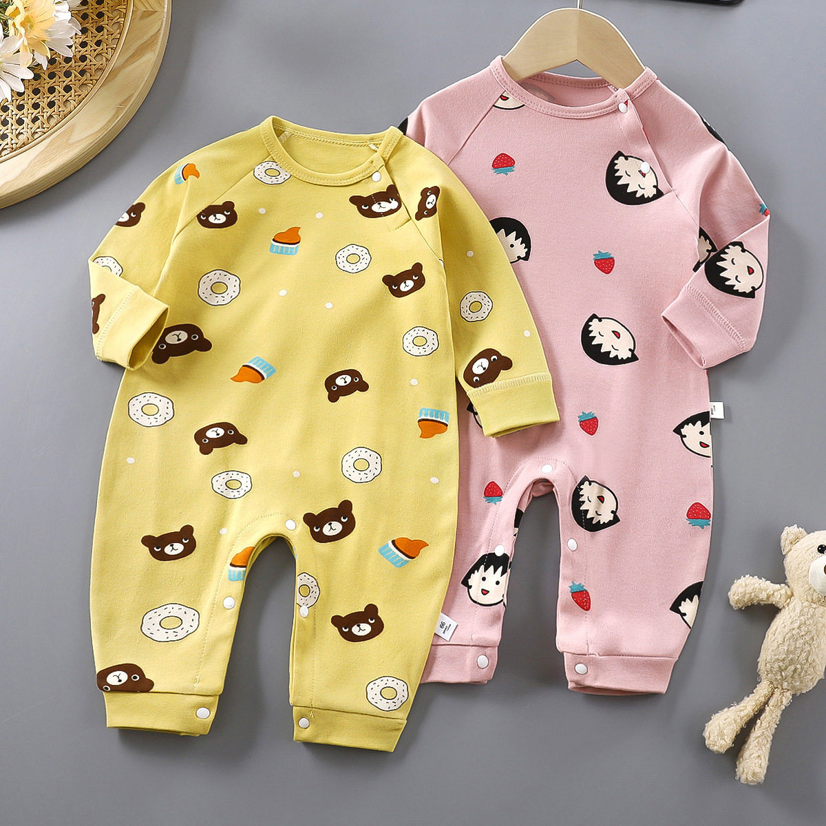 品牌婴儿连体衣 春秋新款哈衣长袖纯棉爬服宝宝服装 婴儿衣服一件