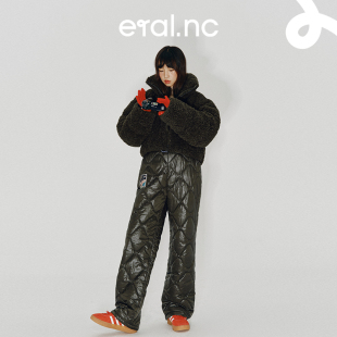 加厚防寒保暖松紧腰显瘦外穿休闲裤 女秋冬2024新款 nc滑雪裤 eral