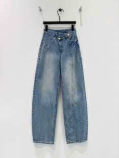 高腰遮肉显腿长阔腿裤 浮雕印花双扣牛仔裤 宽松弯刀裤 高品春夏新品