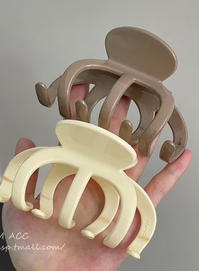 大号抓夹女2023新款发夹发量多盘发夹子高级感后脑勺鲨鱼夹头饰