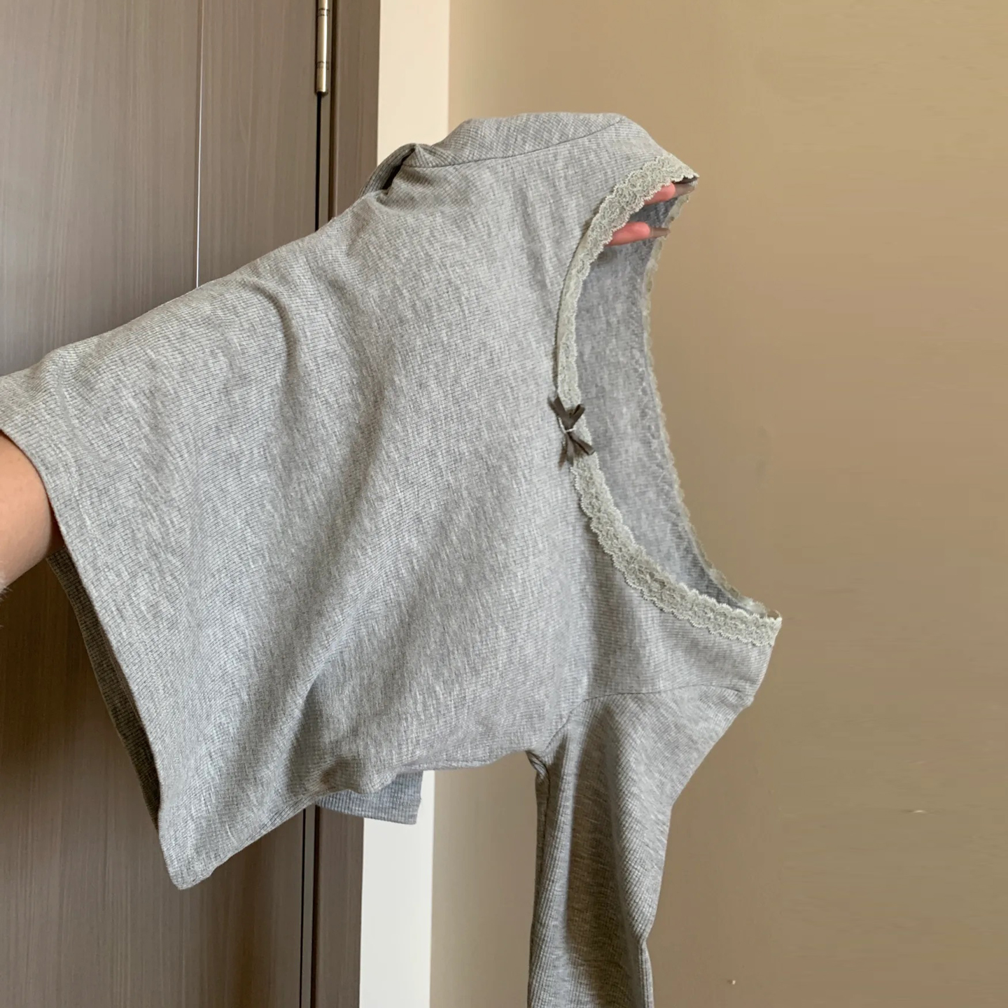 舒适可外穿带胸垫秋衣保暖内衣女