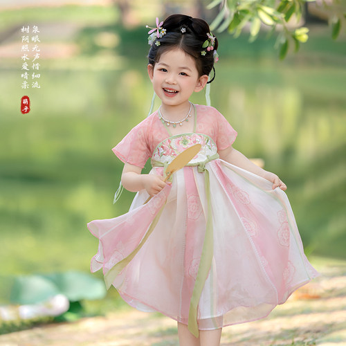萌乎薄款夏季出游女童汉服襦裙