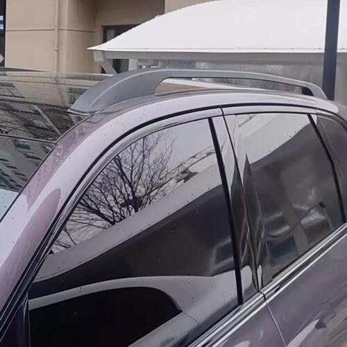 适用零跑C10 C11行李架 车顶架 C10车顶行李架 车顶竖杠 车顶装饰