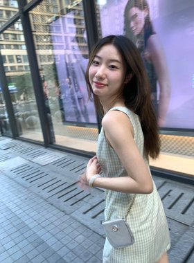 ikki自制 绿色格子方领无袖吊带连衣裙女夏显瘦裙子2023新款
