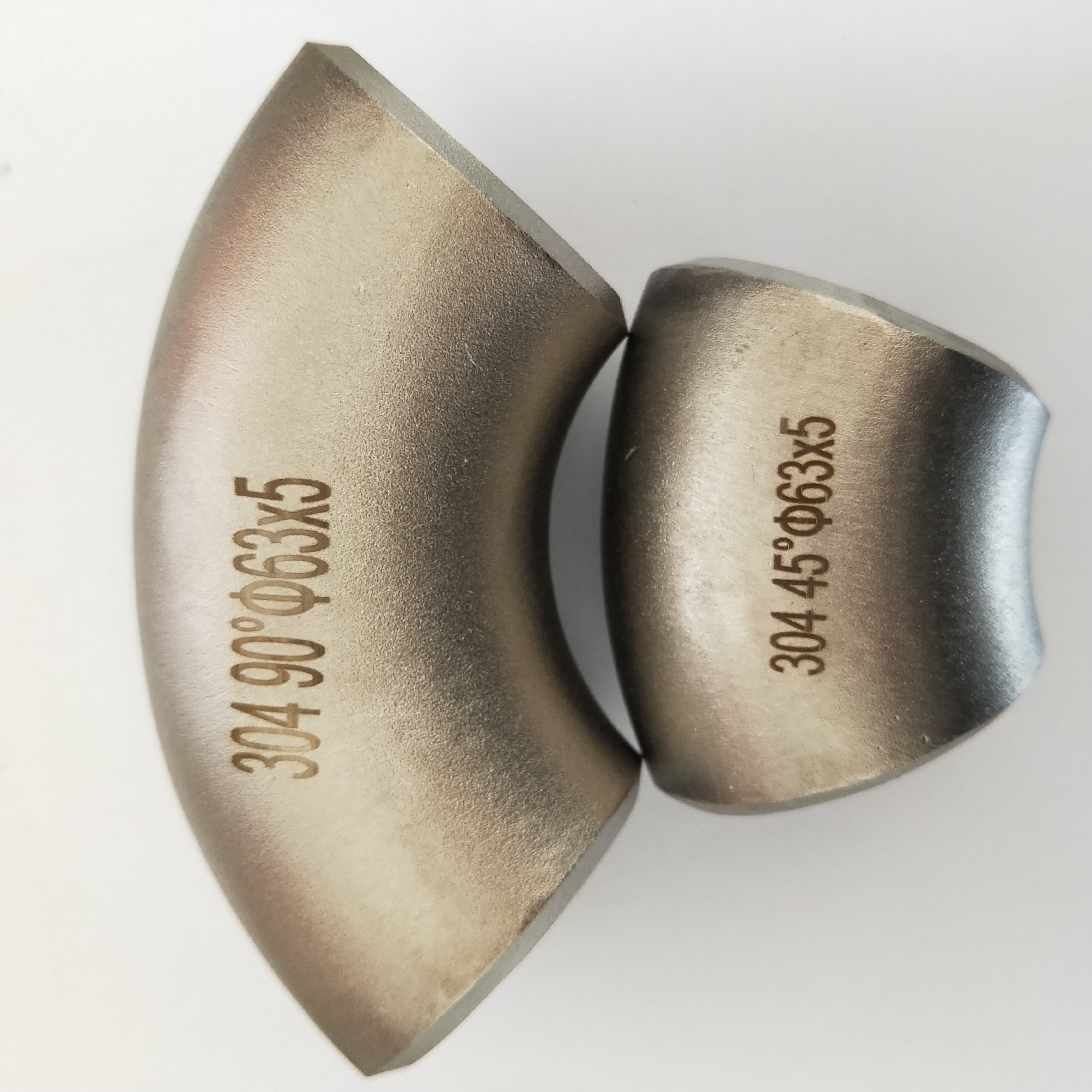 厂家生产大口径不锈钢碳钢合金钢弯头三通异径管 法兰 大小头变径