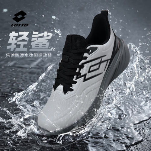 乐途皮面防泼水春季黑色跑步鞋男
