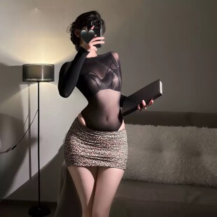 隐欲goddes「灼心」性感连体衣女长袖 高叉丝衣泳衣5D油亮丝滑丝袜