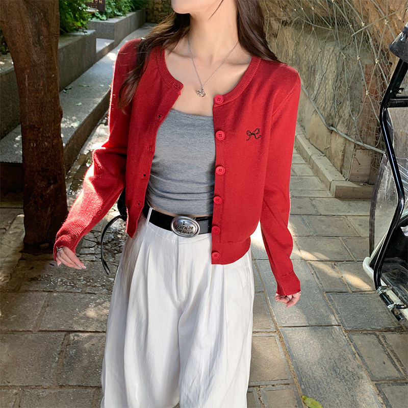 红色毛衣开衫女2024早秋衫高级感配的小外搭