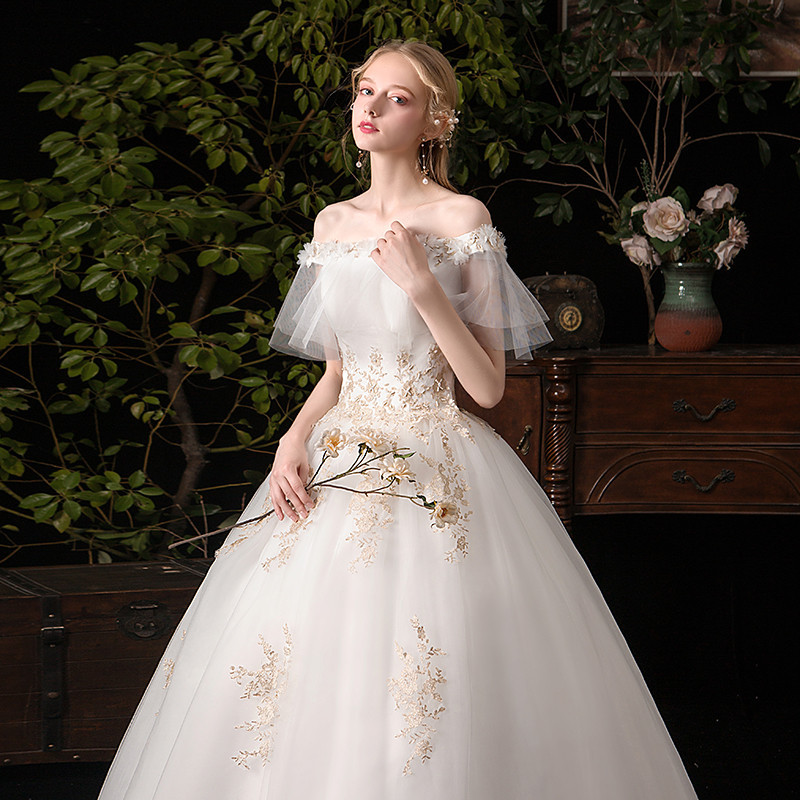 精美绣花时尚告白一生浪漫唯美结婚婚纱礼服白色一字肩蕾丝婚纱