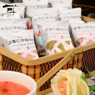 盛耳冻干银耳羹早餐冲泡即食多口味桂圆雪梨银耳羹速食软糯银耳汤