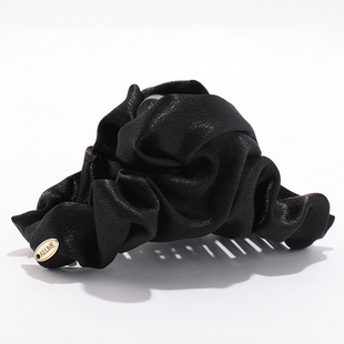 轻奢金标褶皱云朵抓夹女高级感2025新款后脑勺盘发发夹鲨鱼夹头饰