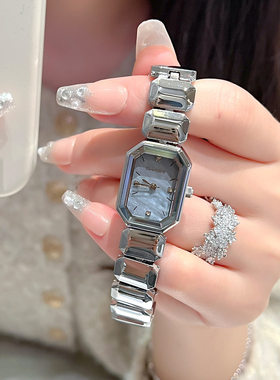 正品2025新款手表女学生方糖轻奢小众考试蓝色贝母方形女表石英