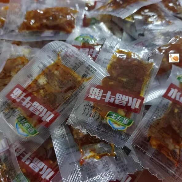 【优选】乳子牛内蒙古香辣牛蹄筋即食网红辣条牛肉板筋宵夜解馋