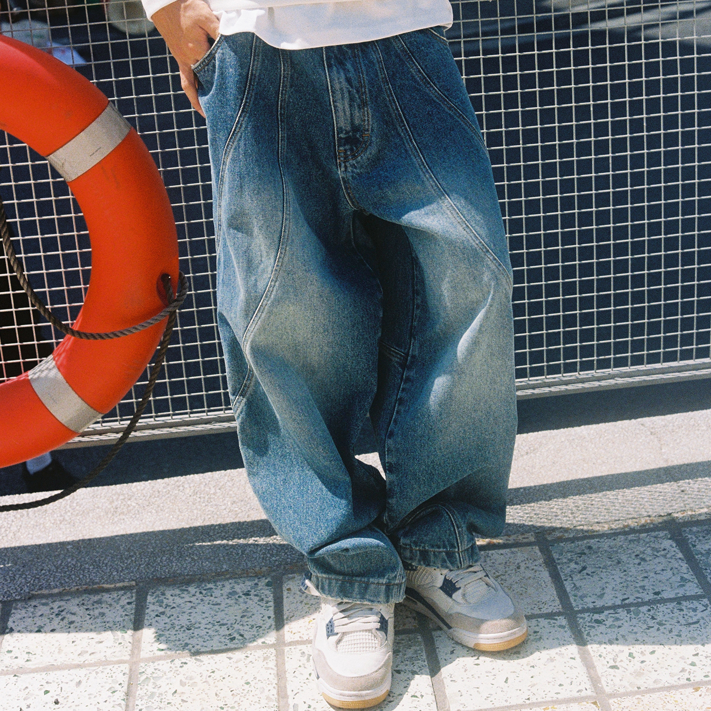 MindError拼接复古水洗牛仔裤男