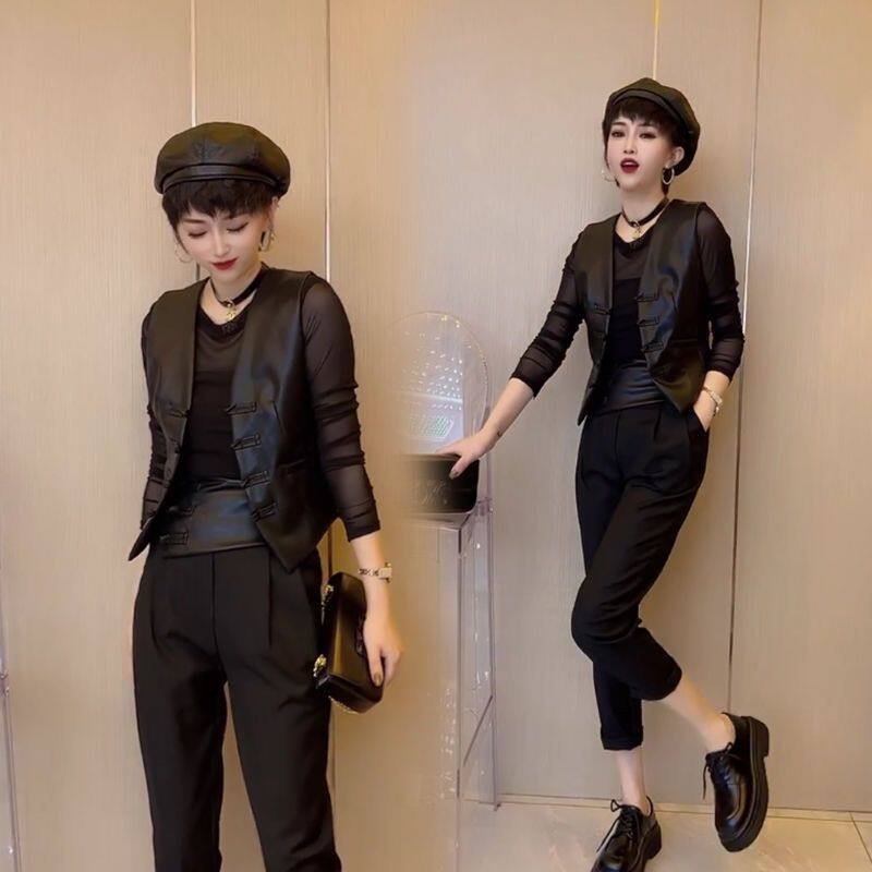 欧货新款时尚套装女网红高端pu皮马甲重工盘扣高腰小脚裤两件套