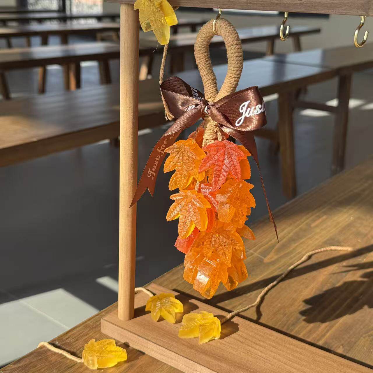 枫叶精油香皂创意可挂可洗香薰皂沐浴洗手车载高颜值伴手礼挂件