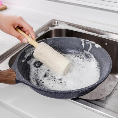 1 Pcs Wooden Luffa Cup Brush Hangable Household Wash Pot Was