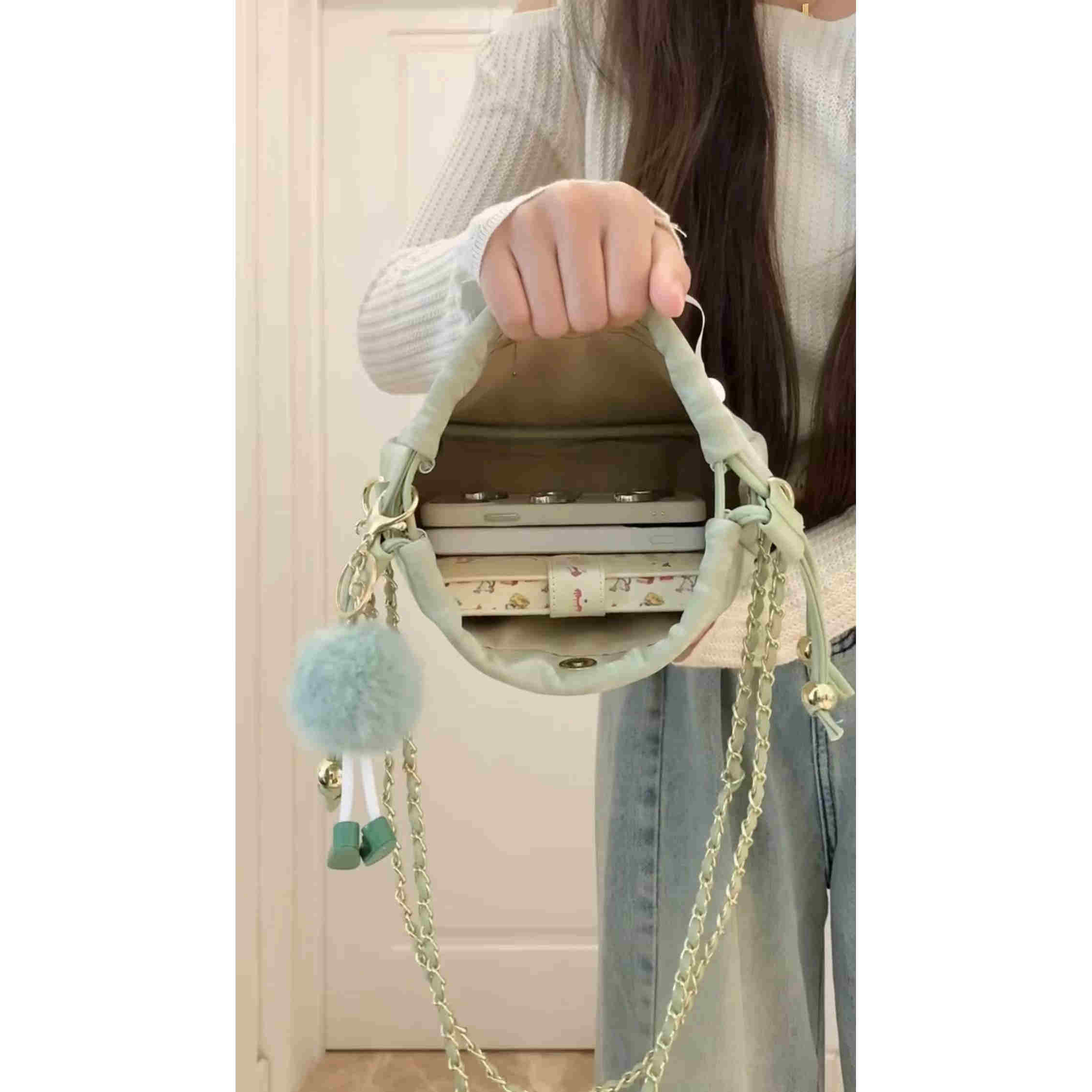 流行链条高颜值抽绳女包腋下包