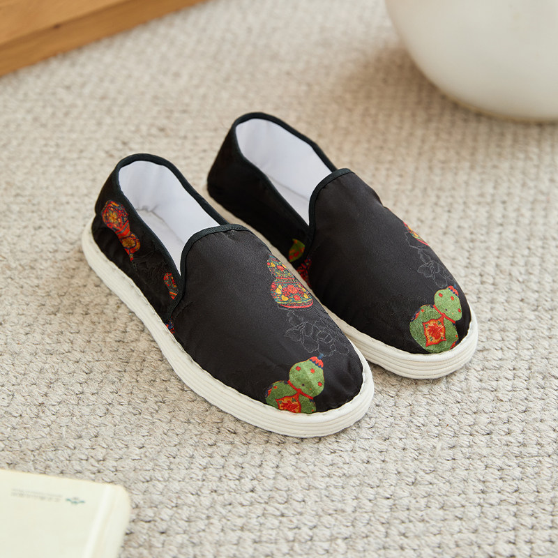 老北京布鞋女潮手工千层底春秋款香云纱布料透气养生月子鞋一脚蹬,女鞋,传统布鞋,淘宝优惠券,粉丝福利购,淘宝优惠卷