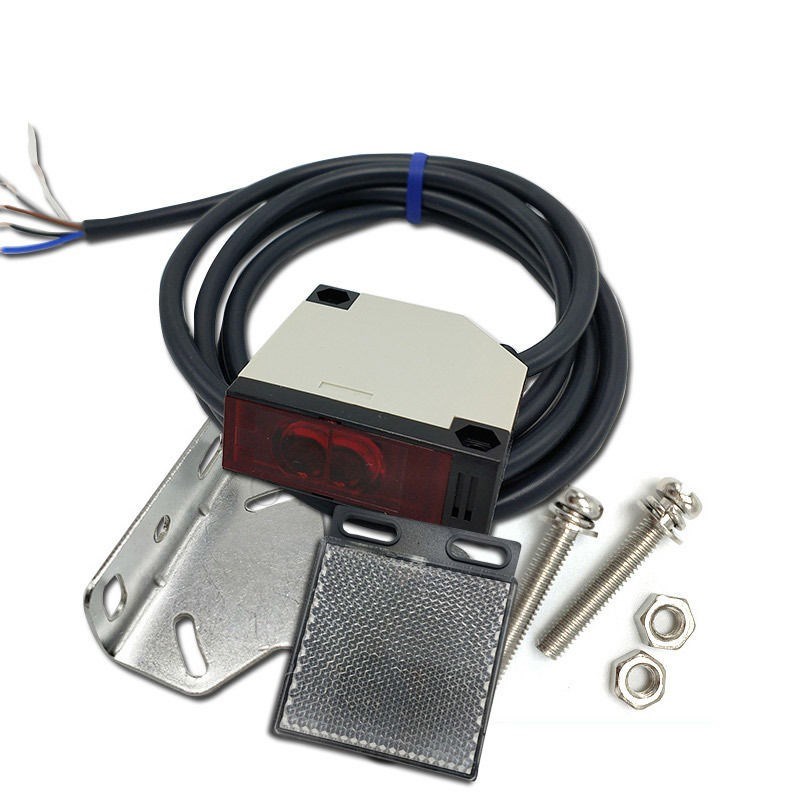 方形漫反射光电开关ie3jk-r4m1/ds30M1传感器220v24V感应开关