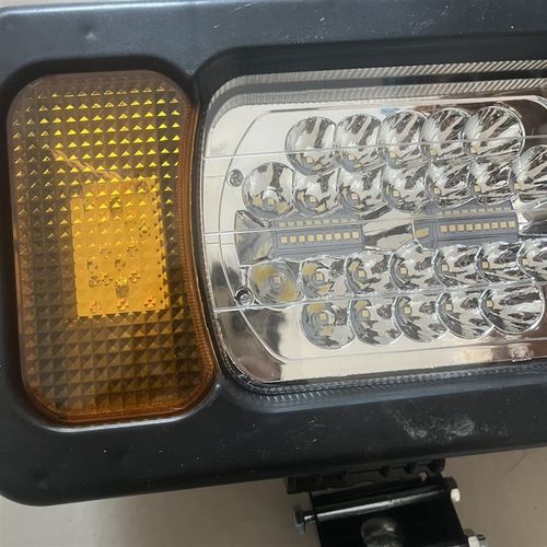 装载机铲车c大灯龙工855N 夏工956 LED新款前大灯带转向灯总成