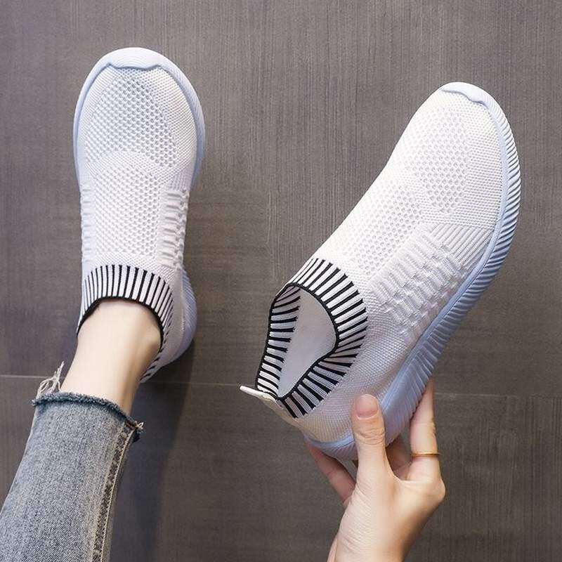 大码运动鞋女40百搭41一43夏季脚宽胖妹妹休闲跑步鞋网面单鞋4042