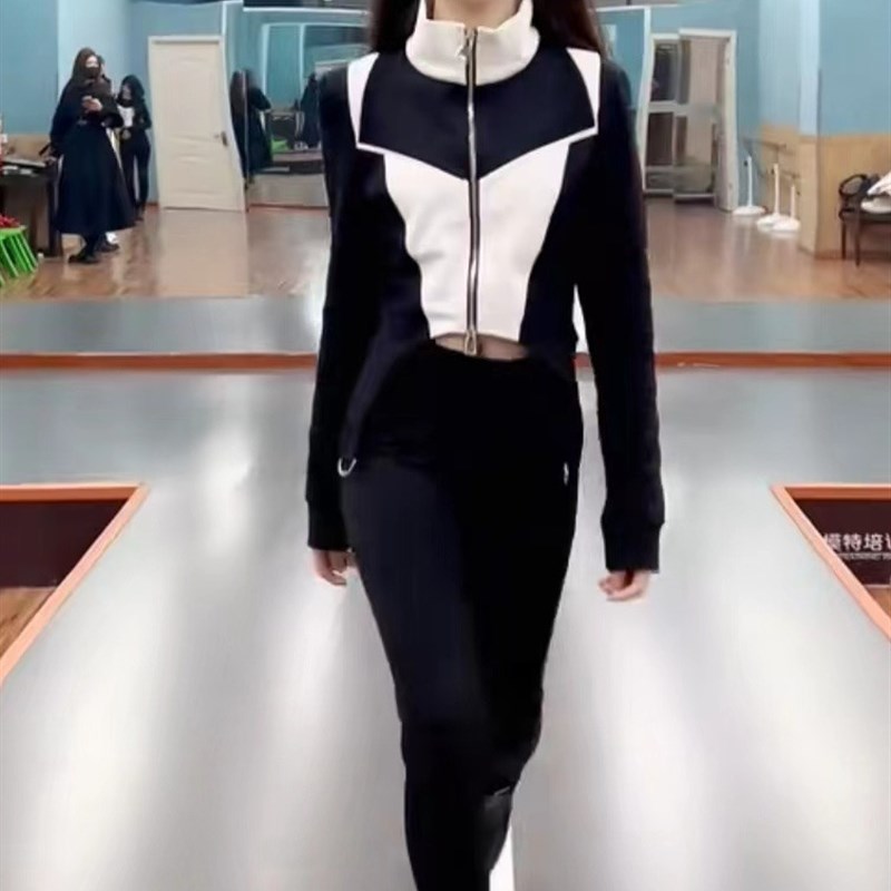 儿童模特训练服女童直筒幼儿形体礼物仪童模练功服T台走秀潮服秋