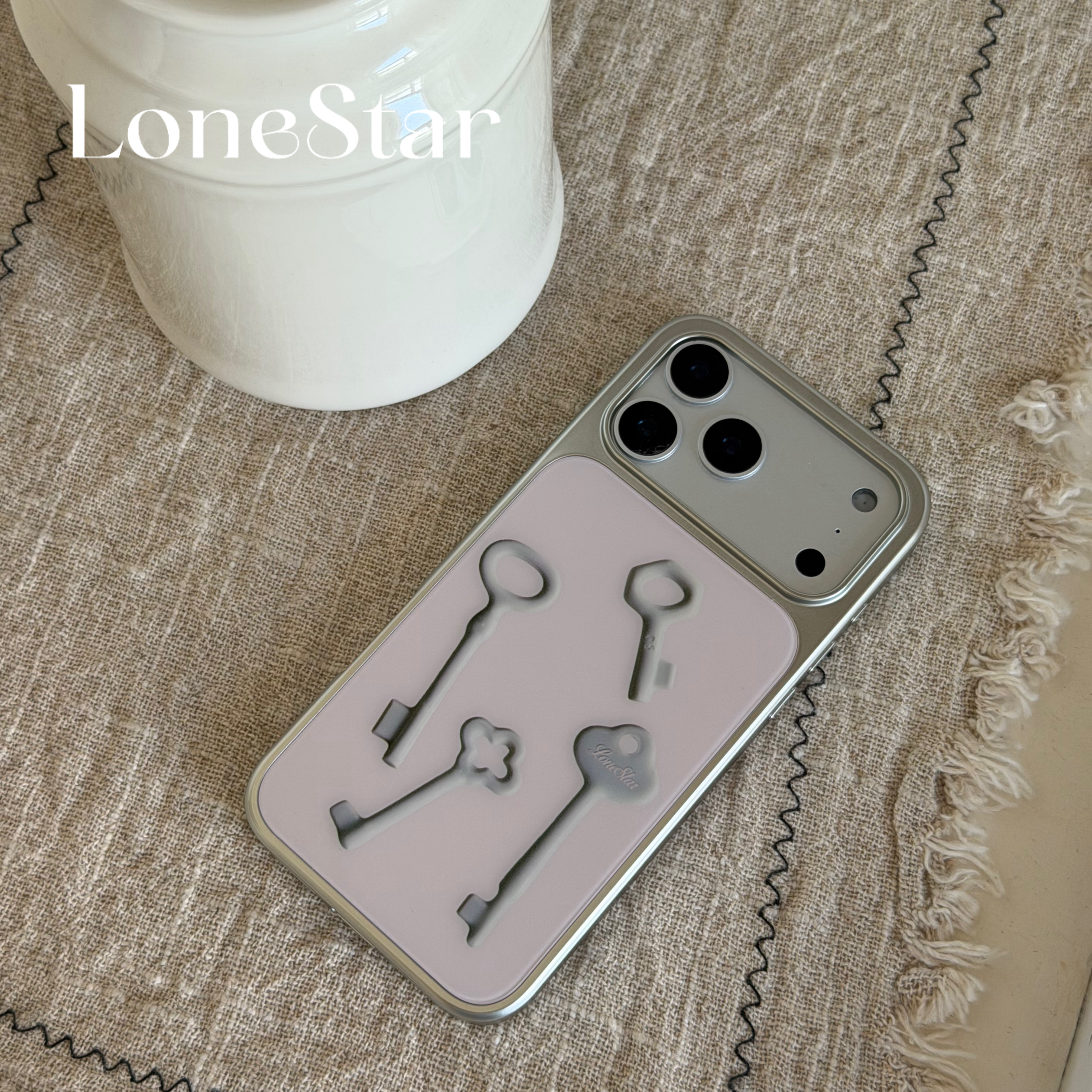 LoneStar原创陶瓷钥匙银框磨砂亚克力小众百搭印花软壳适用苹果17promax全包大孔手机壳