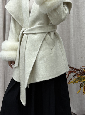 米米重工双层狐狸毛袖口双面羊毛外套(配腰带)(含80羊毛)A88551