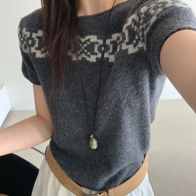 BLESSED MOME米米圆领宽松针织衫提花工艺春日氛围感针织衫my2615