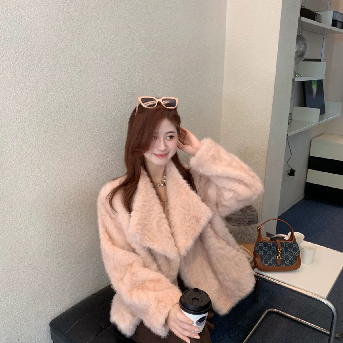 米米款环保花狐皮毛一体纯色保暖加厚冬季新保暖皮草外套112102