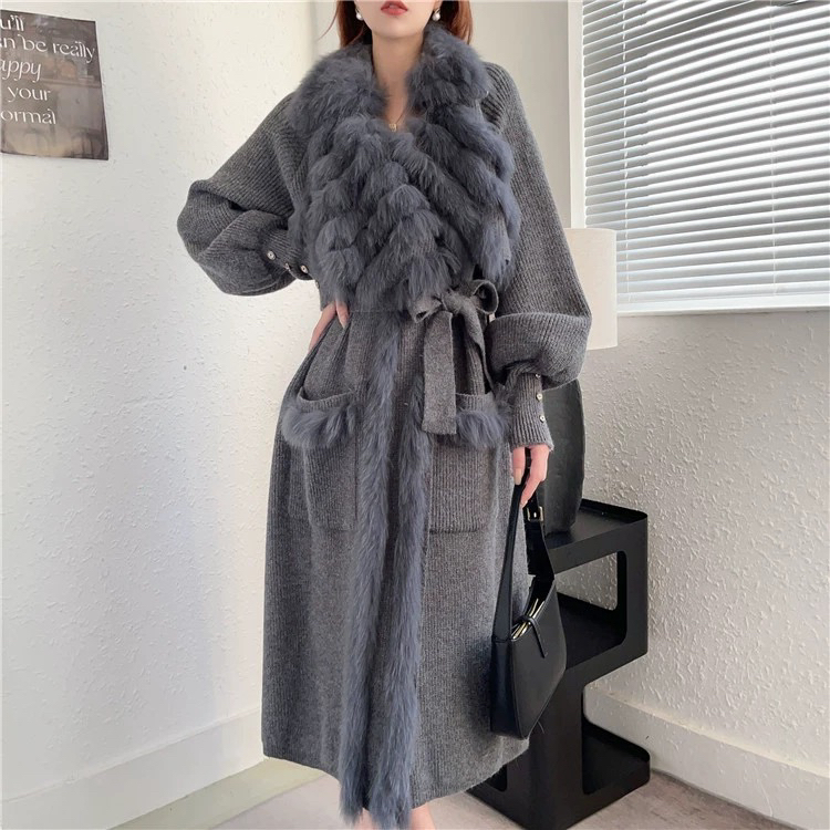 米米设计5秋冬设计师款长款针织开衫(配腰带)（含100狐狸毛）4228
