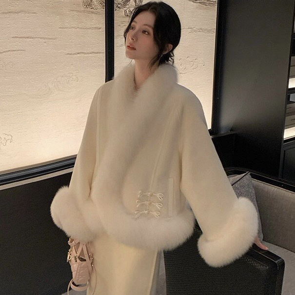 米米店冬上新高奢真狐狸毛边麂皮绒加厚保暖羽绒服外套YS11-JS31