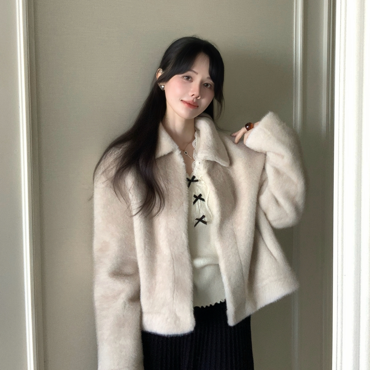 米米设计韩系皮毛一体短款翻领毛毛短外套S7828