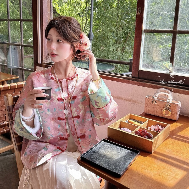 米米上新国风盘扣宋锦提花国风高级感短外套（含100真丝）2457304,女装/女士精品,时尚套装,淘宝优惠券,粉丝福利购,淘宝优惠卷