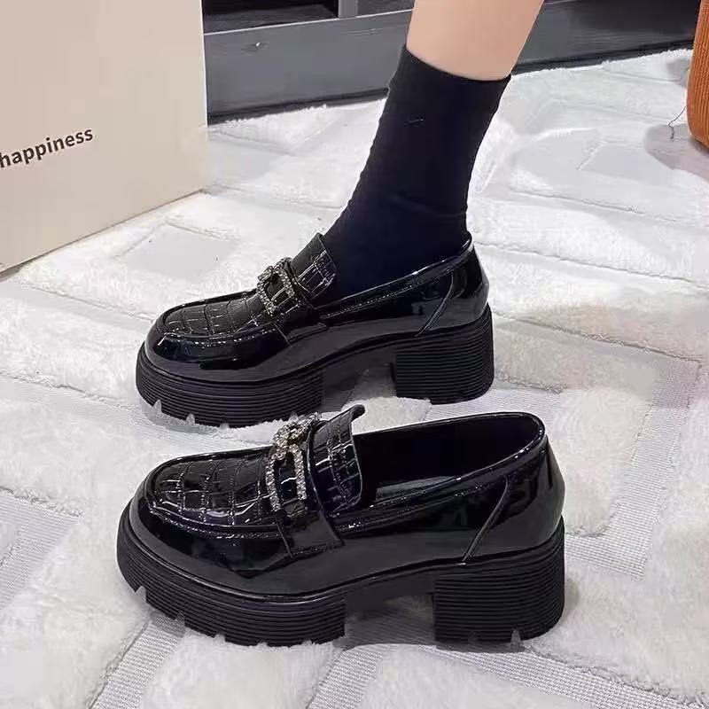 英伦厚底一脚蹬乐福女鞋