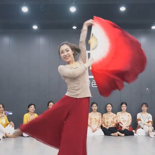 万疆真丝舞蹈扇胶州秧歌扇扇舞美