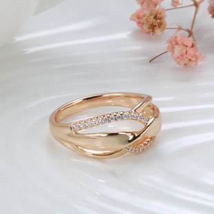极速New Design Hollow Tswist Line Luxury Rings for Women 585