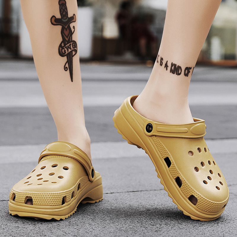 特大码洞洞鞋男款夏季透气防滑加肥加大加宽拖鞋男士外穿沙滩凉鞋