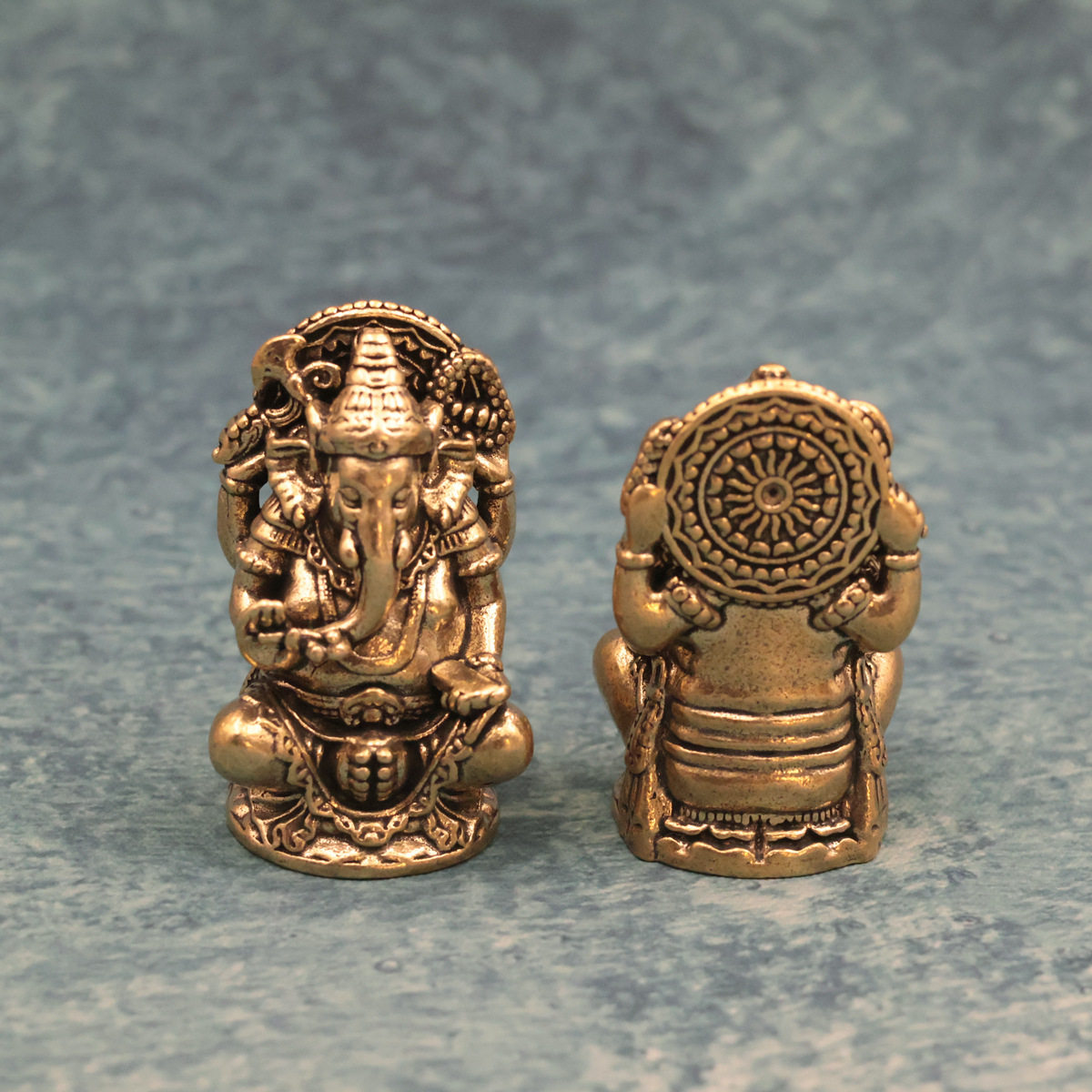 复古黄铜泰国象神桌面摆件宗教象头财神供奉神像工艺品老铜器批发