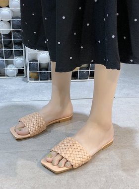 Leather ladies open-toed flat sandals outdoor beach slippers