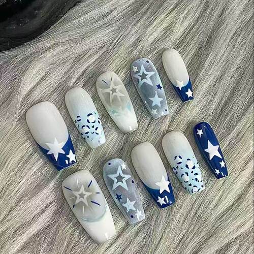 克莱因蓝星星Y2K甜辣酷妹