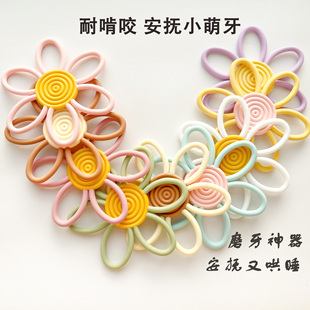 ins原创婴儿花朵安抚牙胶 卡通镂空宝宝手握牙胶 磨牙棒咬胶玩具