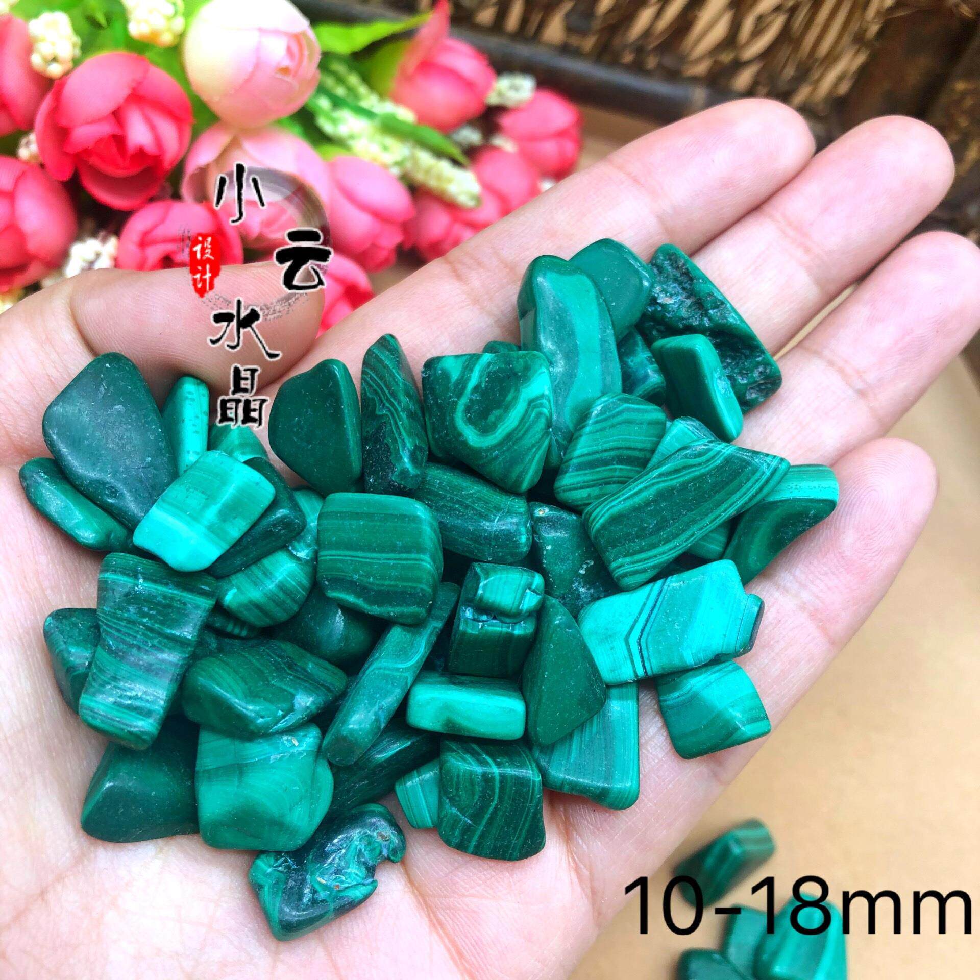 天然孔雀石碎石刚果大颗粒孔雀石裸石长5-8mm每件100克