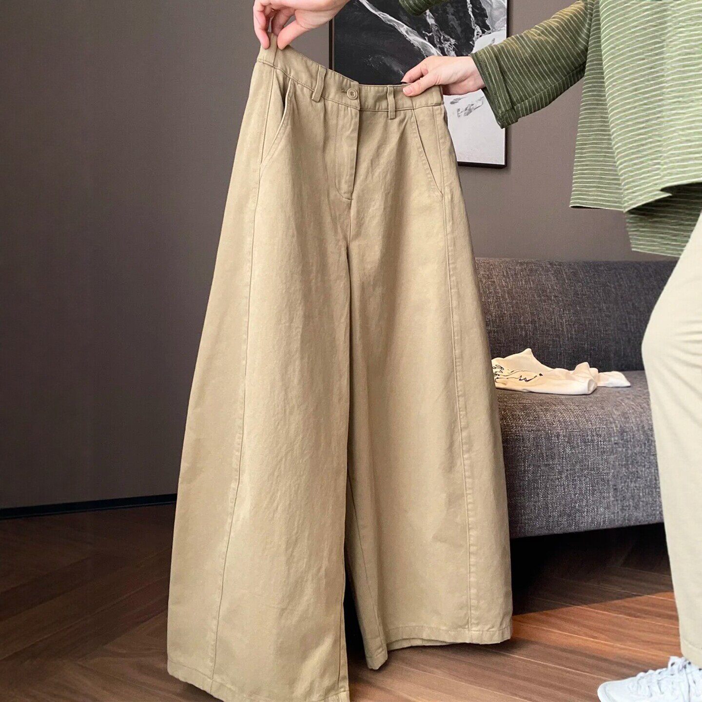 卡其色裤子韩系慵懒风阔腿裤宽松胖mm显瘦弯刀裤女2026新款休闲裤
