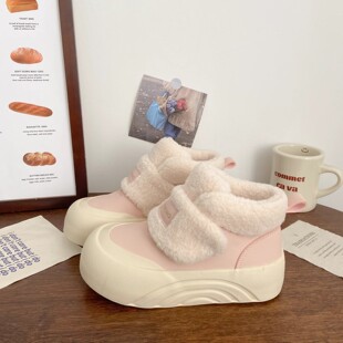 加绒高帮厚底小白鞋女款2025新款丑萌大头面包鞋百搭学生保暖板鞋