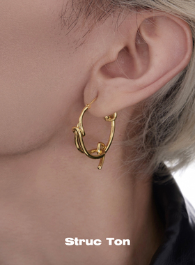 StrucTon绳结金色小众设计感耳钉缠绕极简轻奢高级不规则素圈耳饰
