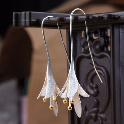 Recommend Flower Earrings Creative Ear Jewelry
