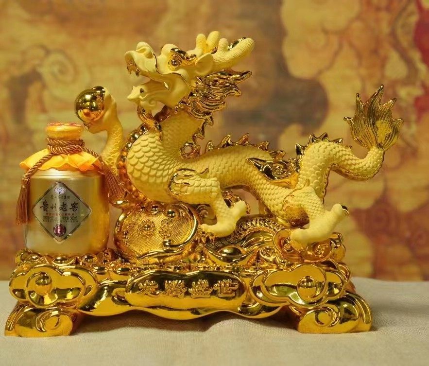 龙腾盛世陶瓷新年摆件